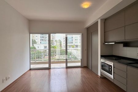 Sala de apartamento à venda com 1 quarto, 50m² em Centro Empresarial Tamboré, Santana de Parnaíba