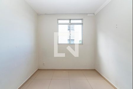 Quarto 2 de apartamento para alugar com 2 quartos, 44m² em Cabral, Contagem