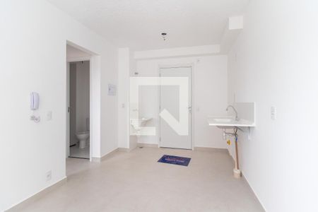 Sala/Cozinha de apartamento para alugar com 2 quartos, 34m² em Colônia (zona Leste), São Paulo