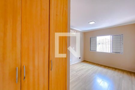 Quarto 2 de casa para alugar com 4 quartos, 200m² em Vila Diva (zona Leste), São Paulo