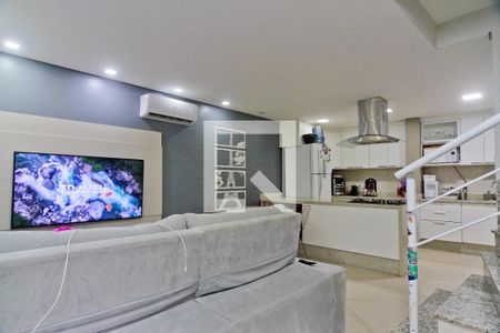 Sala de casa de condomínio à venda com 2 quartos, 90m² em Jardim Primavera, São Paulo