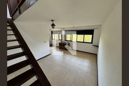 Casa à venda com 3 quartos, 180m² em Engenho do Mato, Niterói