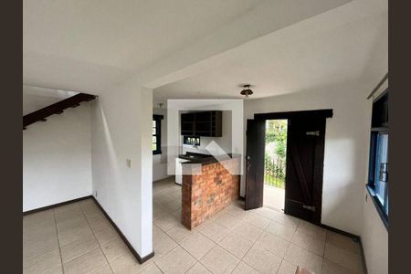 Casa à venda com 3 quartos, 180m² em Engenho do Mato, Niterói