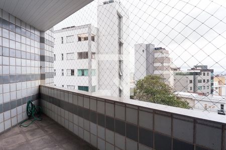 Sacada de apartamento para alugar com 2 quartos, 110m² em Sion, Belo Horizonte