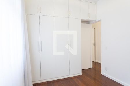 Quarto 1 de apartamento para alugar com 2 quartos, 110m² em Sion, Belo Horizonte