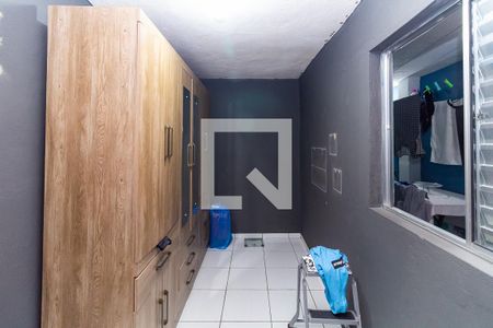 Quarto 1 de casa à venda com 6 quartos, 300m² em Conjunto Habitacional Teotonio Vilela, São Paulo