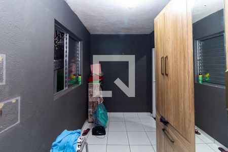 Quarto 1 de casa à venda com 6 quartos, 300m² em Conjunto Habitacional Teotonio Vilela, São Paulo