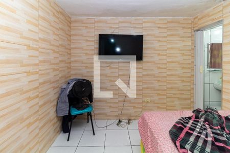 Suíte de casa à venda com 6 quartos, 300m² em Conjunto Habitacional Teotonio Vilela, São Paulo