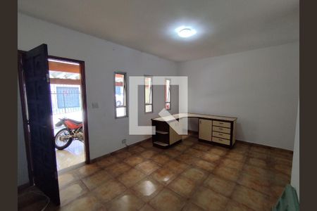 Sala de casa para alugar com 1 quarto, 60m² em Vila Santo Estefano, São Paulo