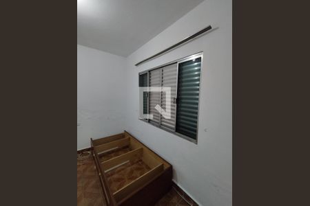 Quarto de casa para alugar com 1 quarto, 60m² em Vila Santo Estefano, São Paulo