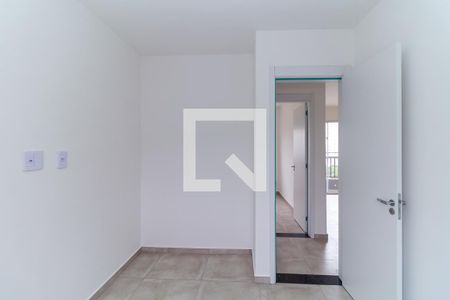 Quarto 2 de apartamento para alugar com 2 quartos, 48m² em Vila Paulo Silas, São Paulo