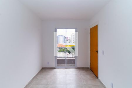 Sala de apartamento para alugar com 2 quartos, 48m² em Vila Paulo Silas, São Paulo