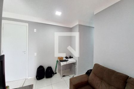 Sala de apartamento para alugar com 2 quartos, 45m² em Jardim São Vicente, Campinas