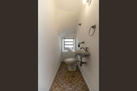 Lavabo de casa para alugar com 3 quartos, 162m² em Lapa, São Paulo