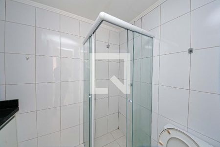 Banheiro de apartamento para alugar com 1 quarto, 25m² em Vila Formosa, São Paulo