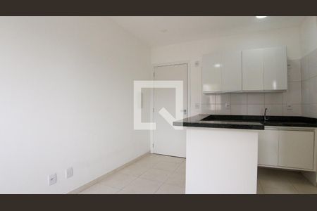 Sala / Cozinha de apartamento para alugar com 1 quarto, 25m² em Vila Formosa, São Paulo