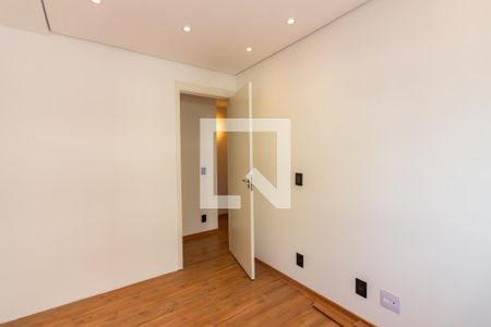 Quarto 1 de apartamento para alugar com 2 quartos, 37m² em Padroeira, Osasco