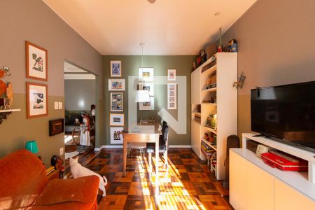 Sala de casa à venda com 2 quartos, 122m² em Azenha, Porto Alegre