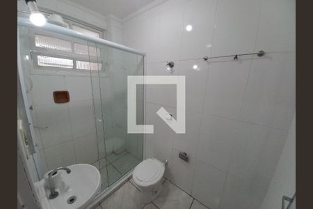 Banheiro de apartamento para alugar com 1 quarto, 54m² em Gonzaguinha, São Vicente