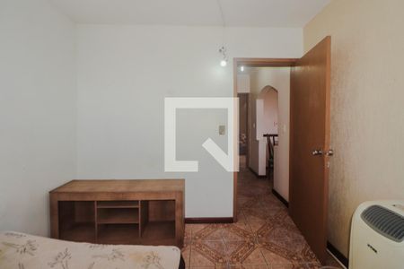 Quarto 1 de apartamento para alugar com 2 quartos, 60m² em Rubem Berta, Porto Alegre