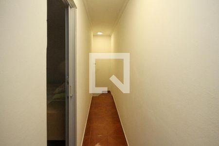 Corredor de casa à venda com 2 quartos, 100m² em Jardim Vila Formosa, São Paulo