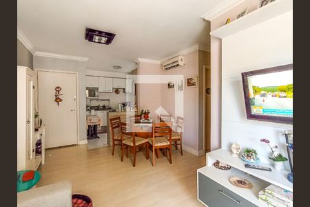 Sala  de apartamento à venda com 3 quartos, 73m² em Teresópolis, Porto Alegre