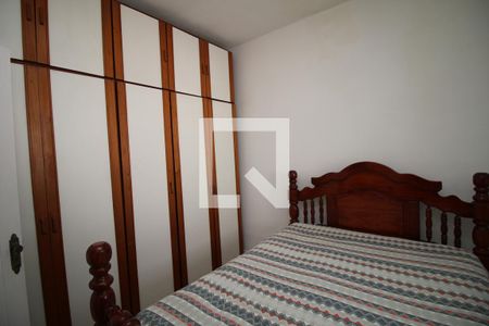 Quarto de casa para alugar com 1 quarto, 50m² em Irajá, Rio de Janeiro