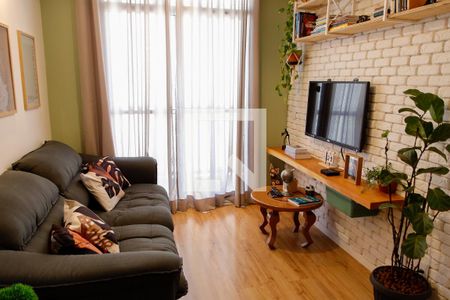 sala de apartamento à venda com 2 quartos, 54m² em São Pedro, Osasco