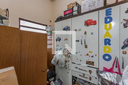 Casa à venda com 424m², 3 quartos e 4 vagas Casa à venda com 424m², 3 quartos e 4 vagasCozinha e Área de Serviço