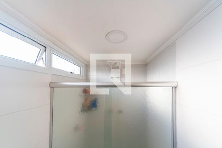 Apartamento à venda com 100m², 3 quartos e 2 vagas Apartamento à venda com 100m², 3 quartos e 2 vagasBanheiro do Quarto 3