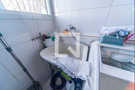 Apartamento à venda com 100m², 3 quartos e 2 vagas Apartamento à venda com 100m², 3 quartos e 2 vagasÁrea de Serviço