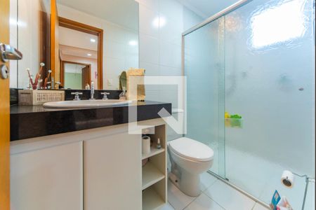 Apartamento à venda com 100m², 3 quartos e 2 vagas Apartamento à venda com 100m², 3 quartos e 2 vagasBanheiro