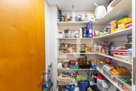 Apartamento à venda com 100m², 3 quartos e 2 vagas Apartamento à venda com 100m², 3 quartos e 2 vagasDespensa