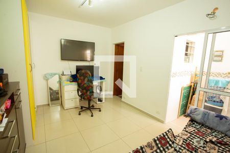 QUARTO 2 de casa à venda com 5 quartos, 208m² em Vila Continental, São Paulo