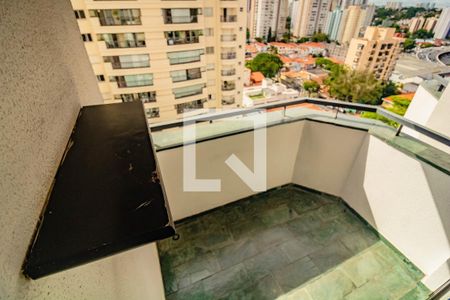 Varanda de apartamento para alugar com 3 quartos, 95m² em Vila Alexandria, São Paulo