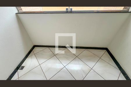 Sala de apartamento à venda com 3 quartos, 96m² em Santa Ines, Belo Horizonte