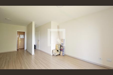 Sala de apartamento para alugar com 3 quartos, 100m² em Vila Sofia, São Paulo