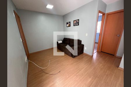 Sala de apartamento para alugar com 2 quartos, 40m² em Rondônia, Novo Hamburgo