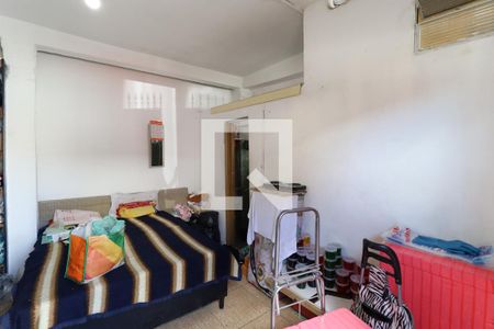 Casa à venda com 1 quarto, 250m² em Vila Sabrina, São Paulo