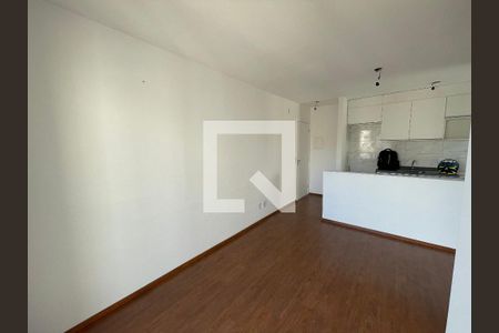 Sala de apartamento para alugar com 3 quartos, 65m² em Jardim Isis, Cotia