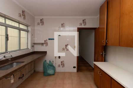 Casa à venda com 190m², 3 quartos e 2 vagas Casa à venda com 190m², 3 quartos e 2 vagasCozinha