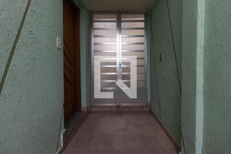 Casa à venda com 190m², 3 quartos e 2 vagas Casa à venda com 190m², 3 quartos e 2 vagasHall de Entrada