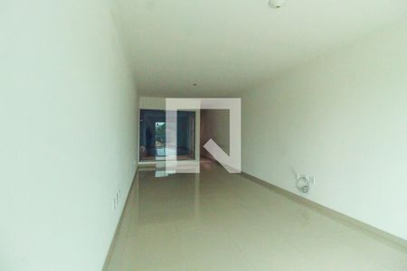 Sala de casa à venda com 3 quartos, 180m² em Jardim Norma, São Paulo