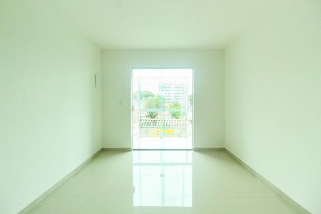 Sala de casa à venda com 3 quartos, 180m² em Jardim Norma, São Paulo