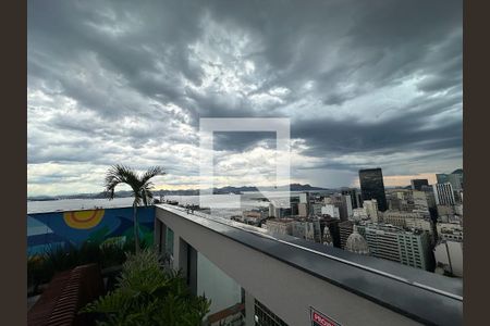 Studio à venda com 42m², 1 quarto e sem vaga Studio à venda com 42m², 1 quarto e sem vagaTerraço