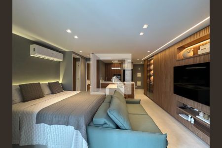 Studio à venda com 42m², 1 quarto e sem vaga Studio à venda com 42m², 1 quarto e sem vagaSala/Quarto