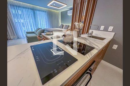 Studio à venda com 42m², 1 quarto e sem vaga Studio à venda com 42m², 1 quarto e sem vagaCozinha