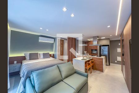 Studio à venda com 42m², 1 quarto e sem vaga Studio à venda com 42m², 1 quarto e sem vagaSala/Quarto