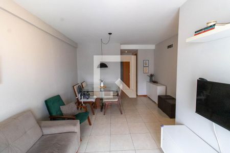 Sala de apartamento à venda com 2 quartos, 89m² em Icaraí, Niterói