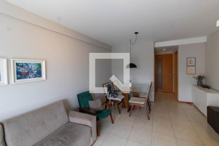 Sala de apartamento à venda com 2 quartos, 89m² em Icaraí, Niterói